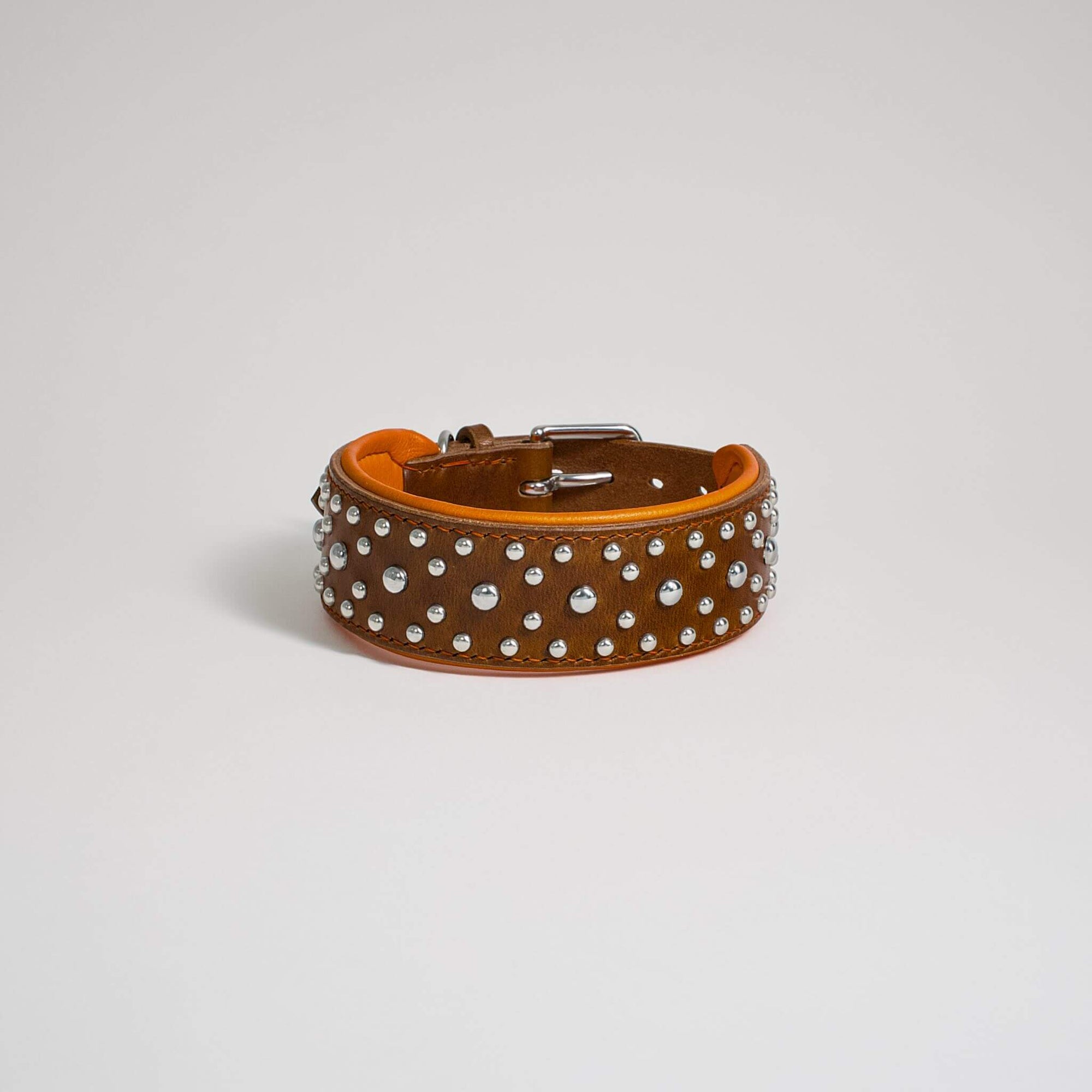 Wolkenstahl - Spots on. Style up.